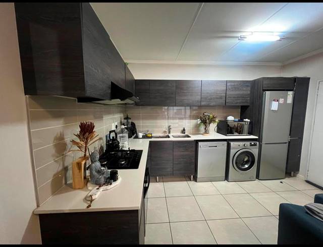 1 BEDROOM PROPERTY TO RENT IN PETERVALE